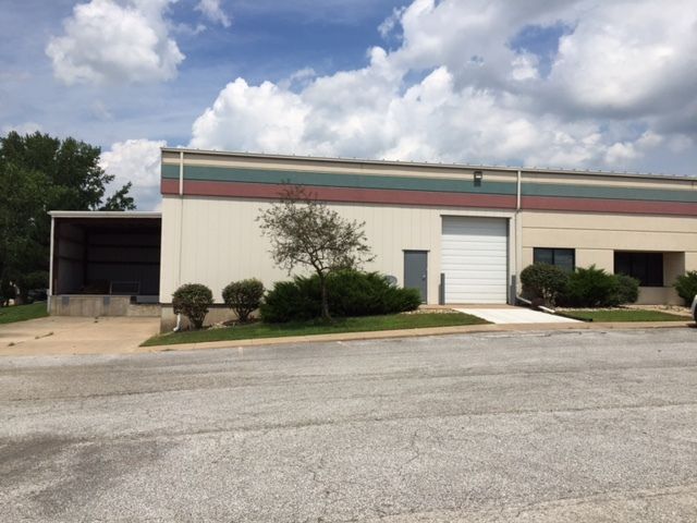 5000 Tremont Ave, Davenport, IA 52807